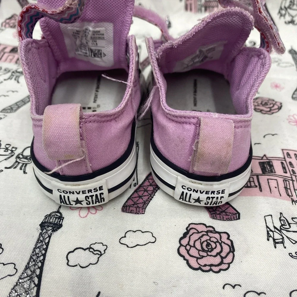 Converse All Star Chuck Taylor Pink Eastern Holiday Casual Soes Kids Size 4 Low